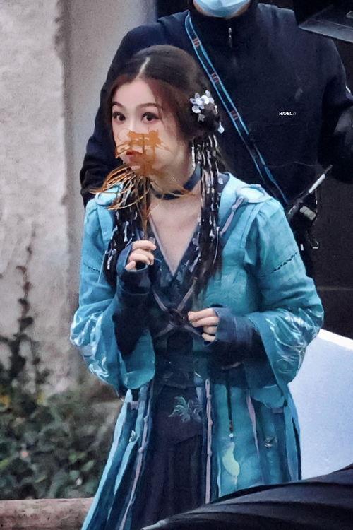 黑暗爆料吃瓜群,网络舆论场中的暗流涌动