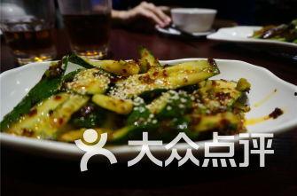 瓜老二吃川菜,舌尖上的麻辣诱惑