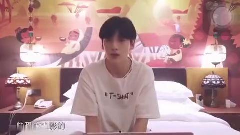 卢琪吃瓜视频,揭秘娱乐圈幕后故事