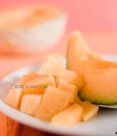 喝中药之后吃哈密瓜好吗,适宜与否的探讨