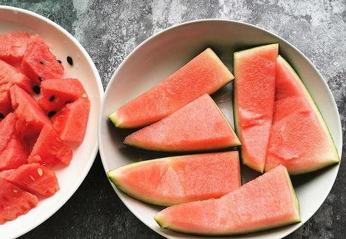 翰林府国产人人吃瓜,揭秘娱乐圈的甜蜜与苦涩