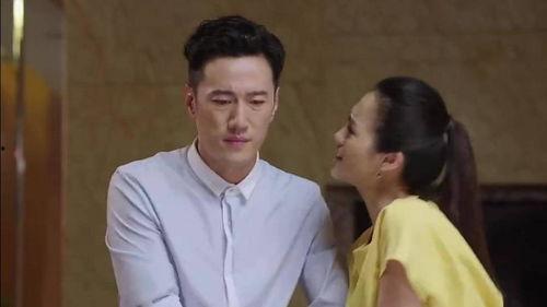 夫妻前妻突然出现吃瓜